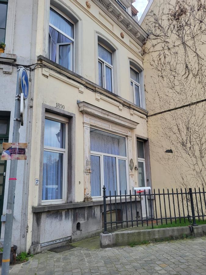 Studios Idealement Situes - Eu Etterbeek Dış mekan fotoğraf